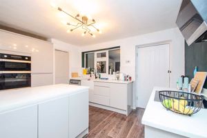 Photo 11- click for photo gallery